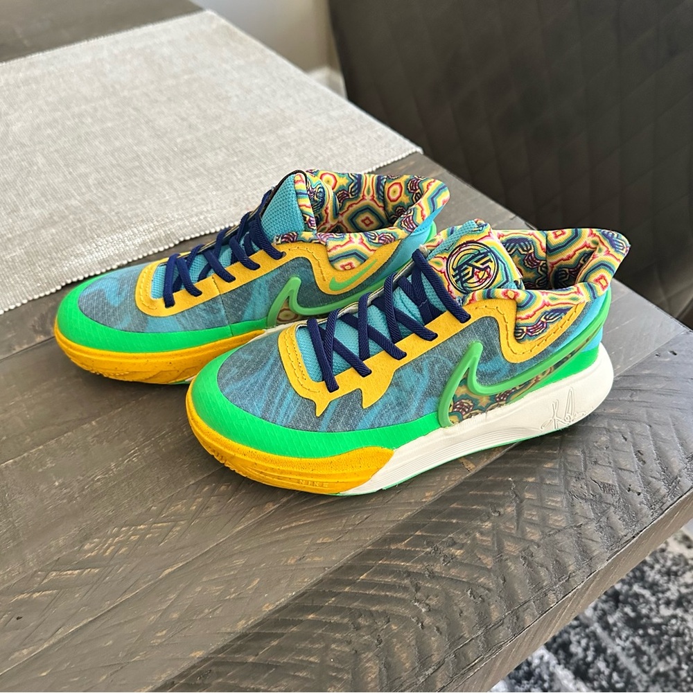 Nike Kids Sneakers - Blue, Green, Yellow